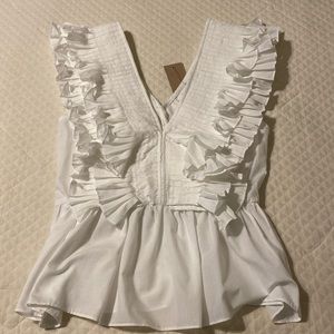 Small new with tags Do+Be white smock top. (#7)